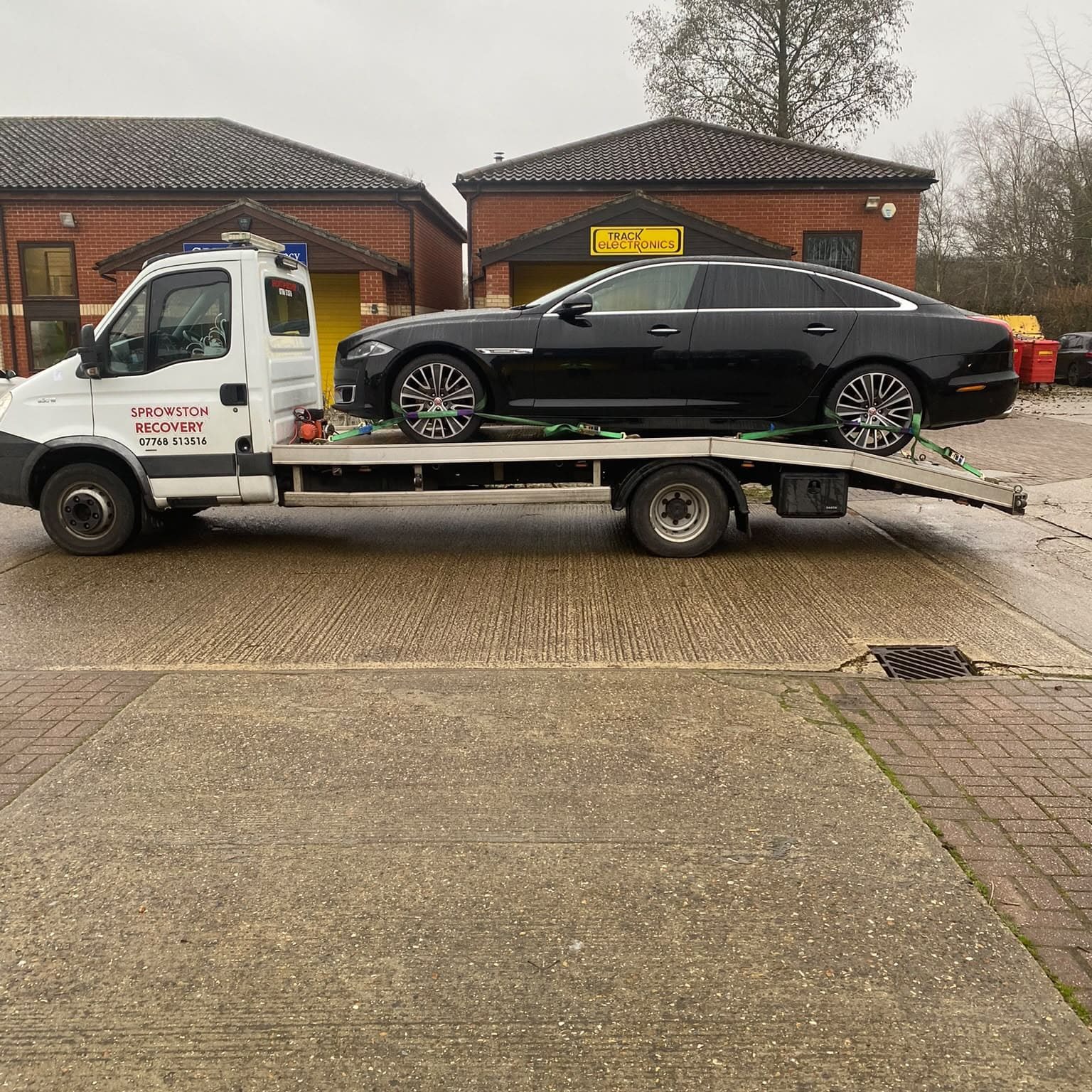 Car transport service in Norwich