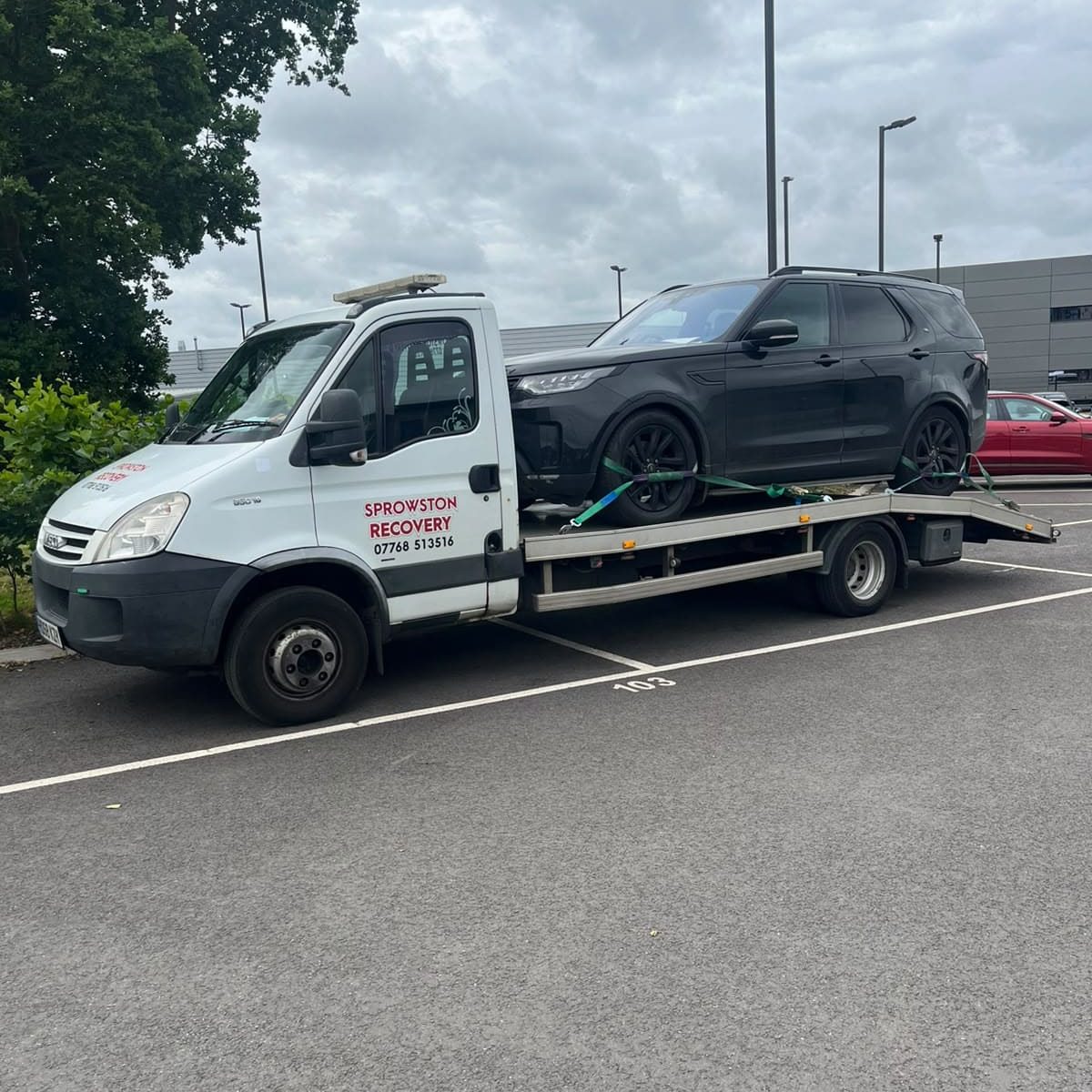 Towing service for a large car in Norwich