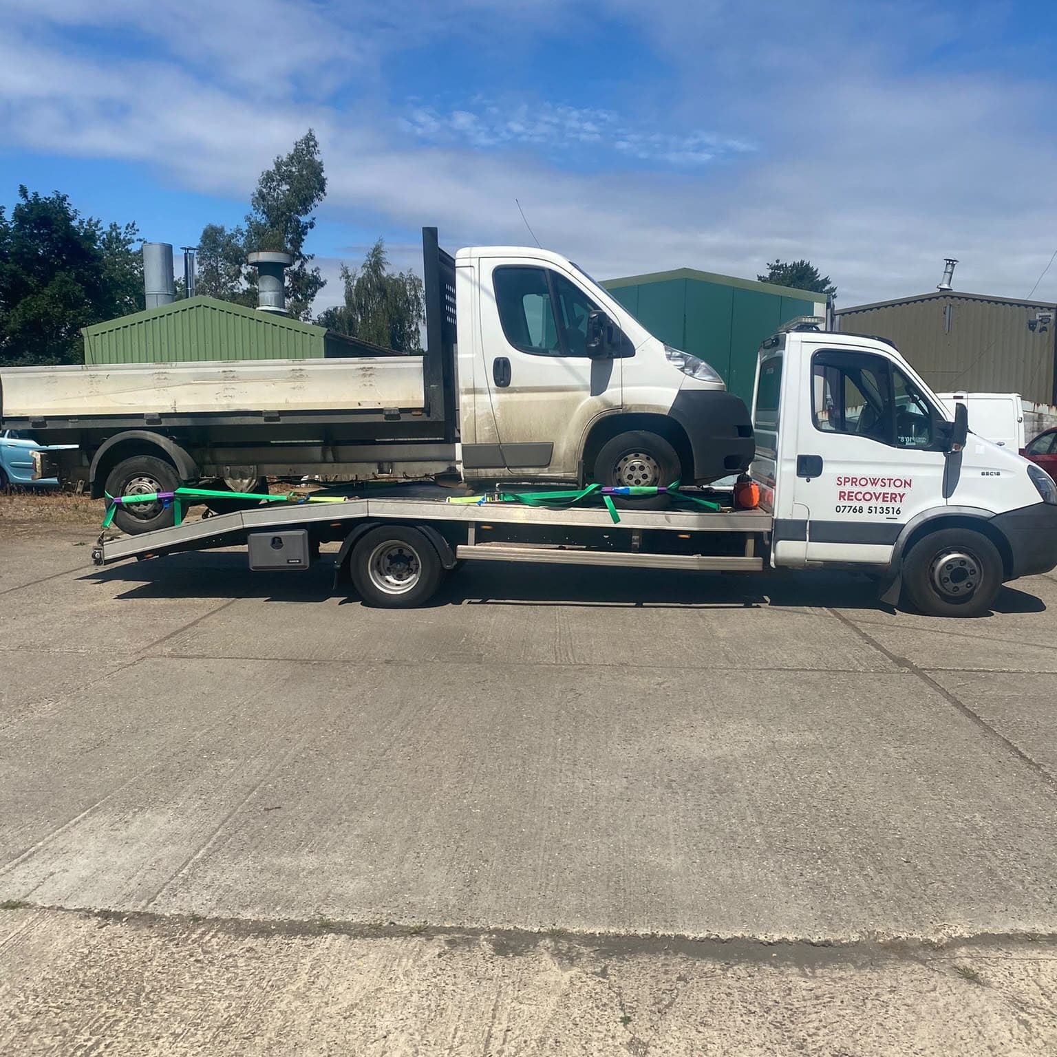 Flatbed vehicle transport service in Norwich